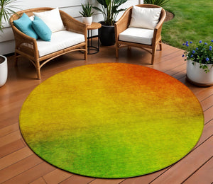 Homeroots 3' Blush Taupe And Green Ombre Washable Area Rug For Indoor And Outdoor Spaces – Stylish And Durable! 8' Round Polyester 577279