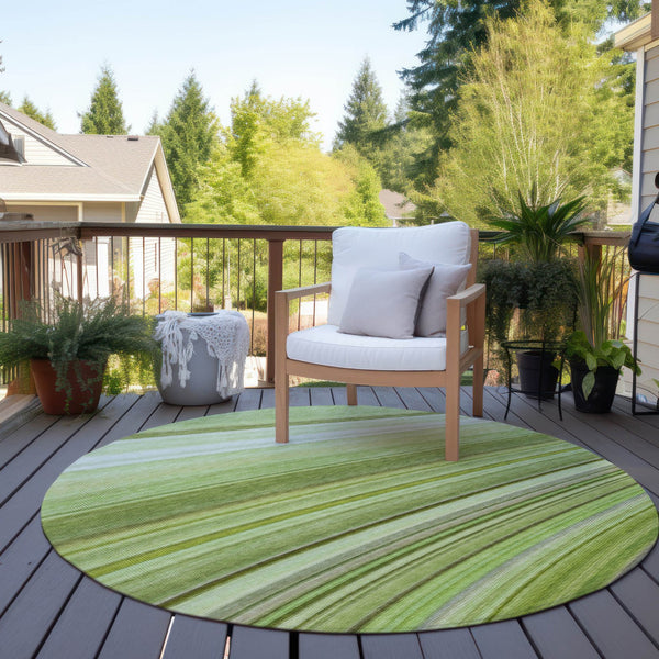 Homeroots 3' Stylish Abstract Artichoke Green Washable Indoor Outdoor Area Rug For Elegant Spaces 8' Round Polyester 577321