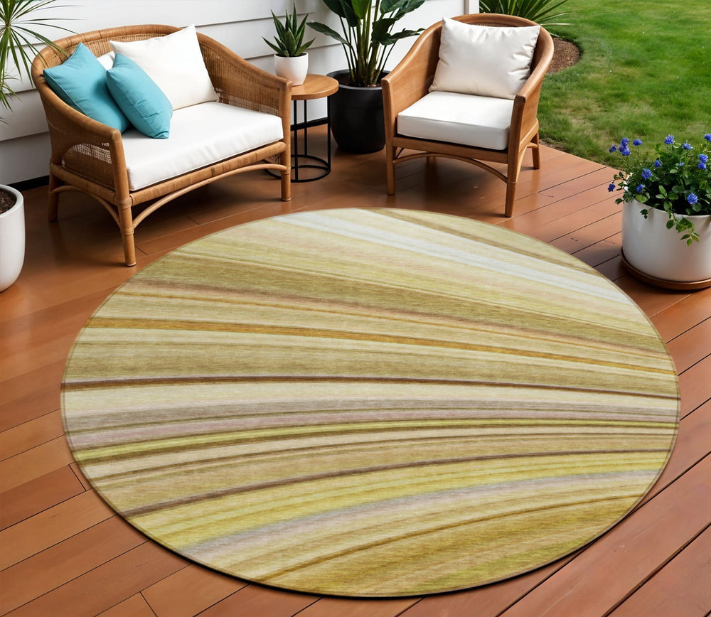 Homeroots 3' Stylish Abstract Artichoke Green Washable Indoor Outdoor Area Rug For Elegant Spaces 8' Round Polyester 577327
