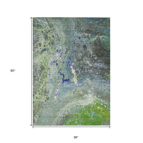 Homeroots 3' Stylish Artichoke Green & Ivory Abstract Washable Area Rug For Indoor & Outdoor Spaces 3' X 5' Polyester 577415