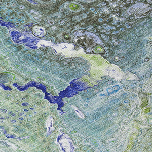 Homeroots 3' Stylish Artichoke Green & Ivory Abstract Washable Area Rug For Indoor & Outdoor Spaces 10' X 14' Polyester 577420