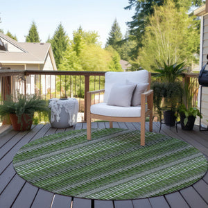 Homeroots 3' Denim Blue And Ivory Striped Washable Area Rug For Indoor Or Outdoor Use - Durable And Stylish 8' Round Polyester 577471