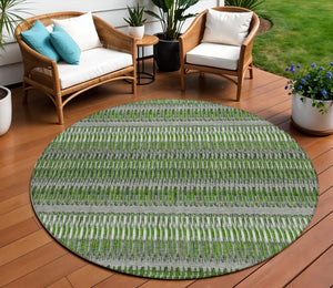 Homeroots 3' Denim Blue And Ivory Striped Washable Area Rug For Indoor Or Outdoor Use - Durable And Stylish 8' Round Polyester 577471