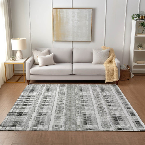 Homeroots 3' Denim Blue And Ivory Striped Washable Area Rug For Indoor Or Outdoor Use - Durable And Stylish 3' X 5' Polyester 577475
