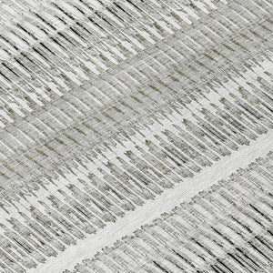 Homeroots 3' Denim Blue And Ivory Striped Washable Area Rug For Indoor Or Outdoor Use - Durable And Stylish 8' Round Polyester 577477