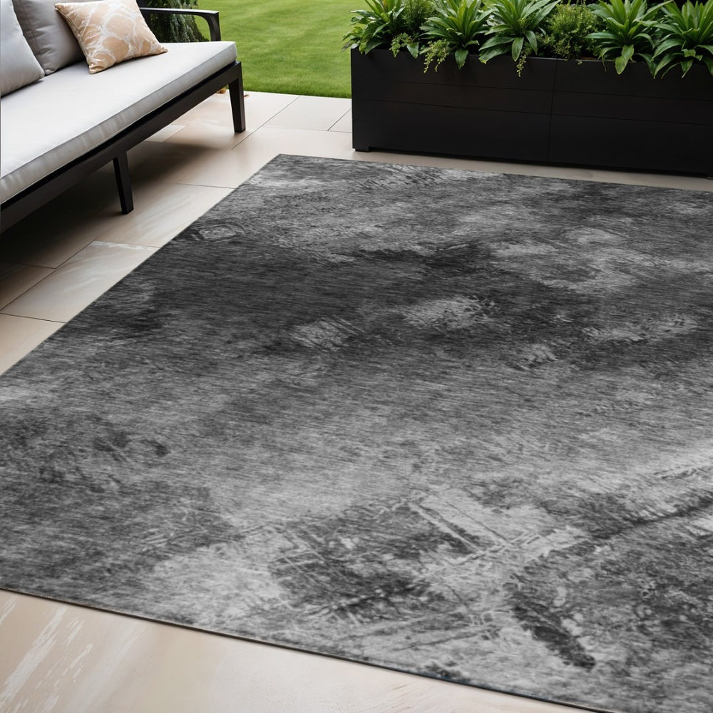 HomeRoots 5' Modern Gray Charcoal and Silver Abstract Area Rug - Washable, Durable, Stylish for Indoors & Outdoors 5' X 8' 577500