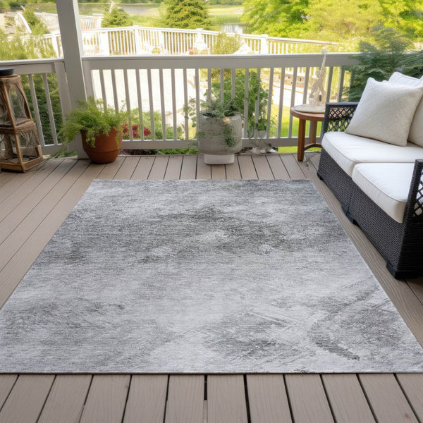 Homeroots 3' Add A Touch Of Elegance With A Navy Blue Abstract Washable Area Rug For Indoor Or Outdoor Use 5' X 8' Polyester 577518
