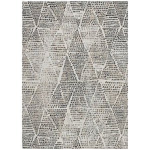 Homeroots 3' Artichoke Green Geometric Washable Area Rug - Durable Indoor Outdoor Design For Versatile Spaces 3' X 5' Polyester 577565