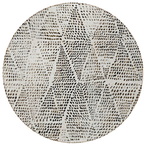 Homeroots 3' Artichoke Green Geometric Washable Area Rug - Durable Indoor Outdoor Design For Versatile Spaces 8' Round Polyester 577567