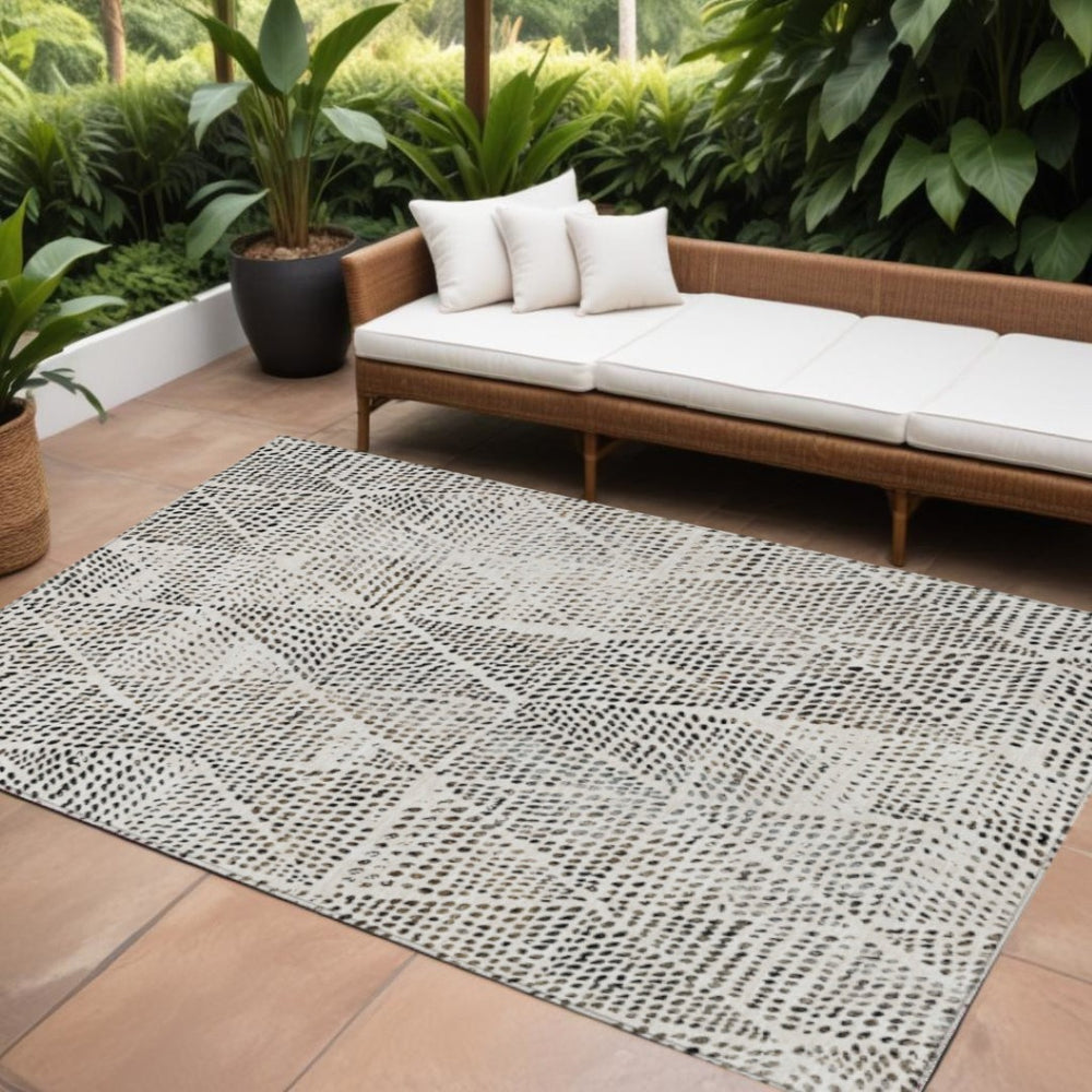 HomeRoots 9' Stylish Ivory Charcoal and Beige Geometric Washable Indoor/Outdoor Area Rug for High Traffic Spaces 9' X 12' 577569