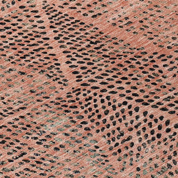 Homeroots 3' Artichoke Green Geometric Washable Area Rug - Durable Indoor Outdoor Design For Versatile Spaces 8' Round Polyester 577591