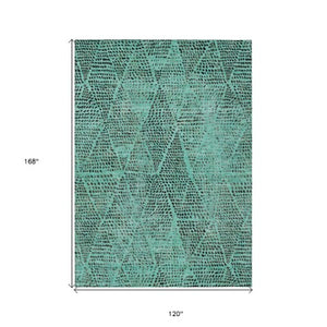 Homeroots 3' Artichoke Green Geometric Washable Area Rug - Durable Indoor Outdoor Design For Versatile Spaces 10' X 14' Polyester 577606