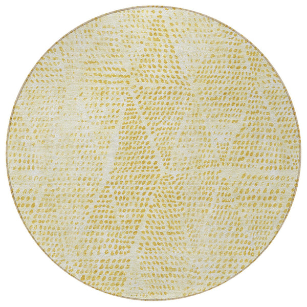 Homeroots 3' Artichoke Green Geometric Washable Area Rug - Durable Indoor Outdoor Design For Versatile Spaces 8' Round Polyester 577609