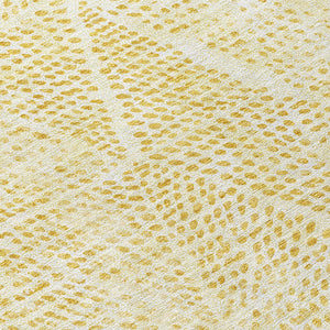 Homeroots 3' Artichoke Green Geometric Washable Area Rug - Durable Indoor Outdoor Design For Versatile Spaces 9' X 12' Polyester 577611