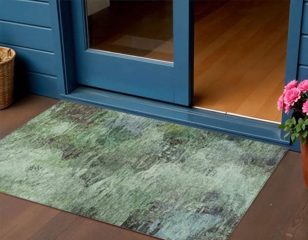 Homeroots 3'' Abstract Washable Indoor Outdoor Area Rug In Beige And Artichoke Green For Versatile Spaces 3' X 5' Polyester 577619