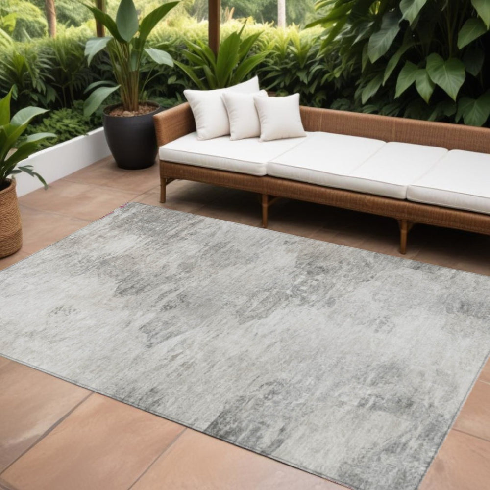 HomeRoots 9' Silver Gray and Ivory Abstract Area Rug – Durable, Washable, Modern Design for Indoor & Outdoor Use 9' X 12' 577629