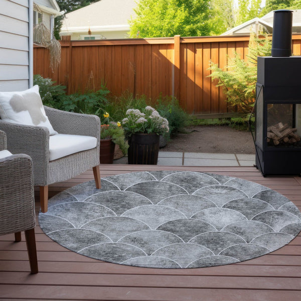 HomeRoots 5' Modern Abstract Gray Charcoal and Ivory Area Rug for Indoor/Outdoor Spaces - Easy Care Design 8' Round 577669