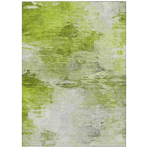 Homeroots 3' Abstract Artichoke Green And Lime Area Rug - Washable, Durable Design For Indoor & Outdoor Use 5' X 8' Polyester 577698