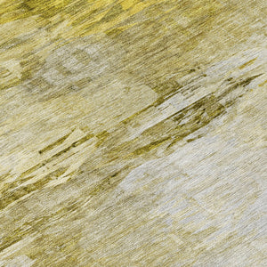 Homeroots 3' Abstract Artichoke Green And Lime Area Rug - Washable, Durable Design For Indoor & Outdoor Use 8' Round Polyester 577711