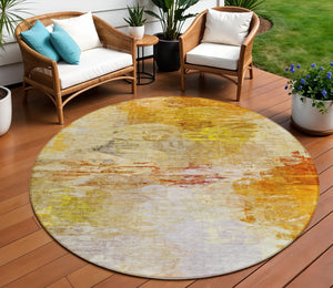 Homeroots 3' Abstract Artichoke Green And Lime Area Rug - Washable, Durable Design For Indoor & Outdoor Use 8' Round Polyester 577723