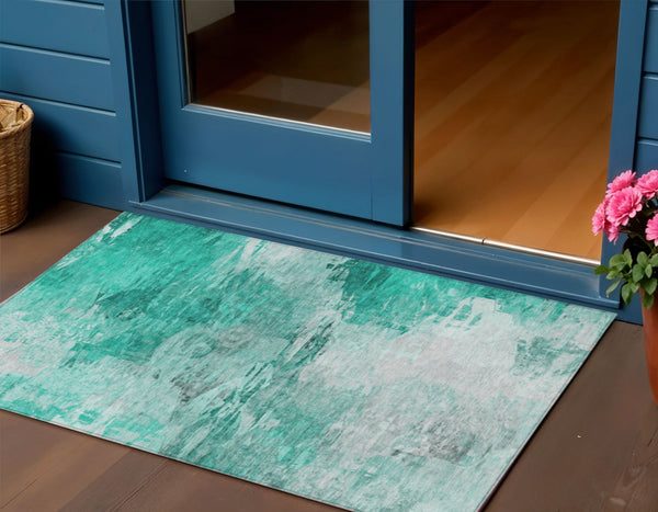 Homeroots 3' Abstract Artichoke Green And Lime Area Rug - Washable, Durable Design For Indoor & Outdoor Use 3' X 5' Polyester 577733