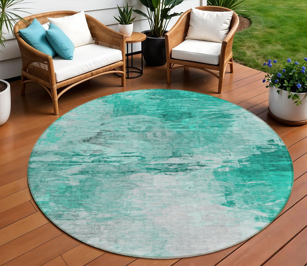 Homeroots 3' Abstract Artichoke Green And Lime Area Rug - Washable, Durable Design For Indoor & Outdoor Use 8' Round Polyester 577735