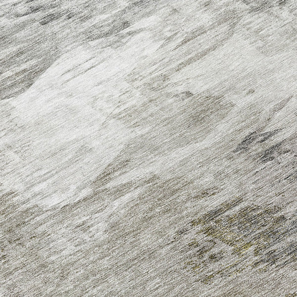 Homeroots 3' Beige Tan And Gray Abstract Washable Area Rug For Indoor And Outdoor Spaces, Durable & Stylish 8' Round Polyester 577753