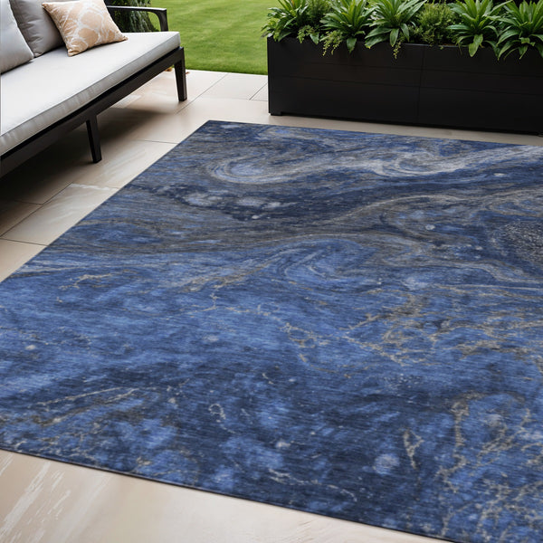 Homeroots 3' Denim Blue And Sky Blue Abstract Washable Area Rug – Perfect For Indoor And Outdoor Spaces! 5' X 8' Polyester 577818