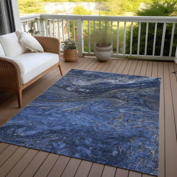 Homeroots 3' Denim Blue And Sky Blue Abstract Washable Area Rug – Perfect For Indoor And Outdoor Spaces! 8' X 10' Polyester 577820