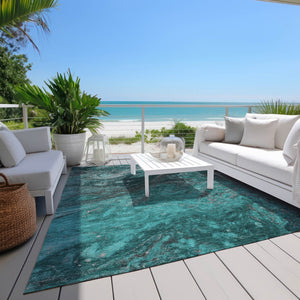 Homeroots 3' Denim Blue And Sky Blue Abstract Washable Area Rug – Perfect For Indoor And Outdoor Spaces! 5' X 8' Polyester 577842