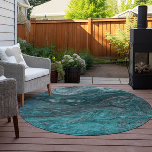 Homeroots 3' Denim Blue And Sky Blue Abstract Washable Area Rug – Perfect For Indoor And Outdoor Spaces! 8' Round Polyester 577843