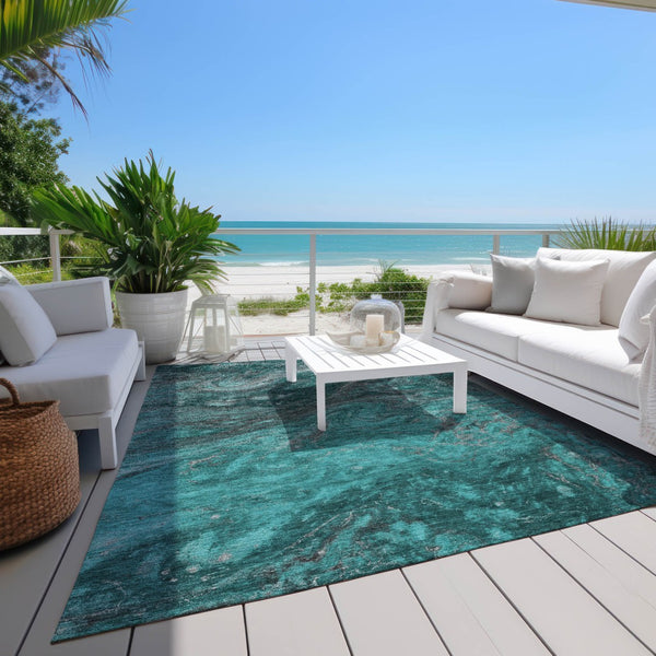 Homeroots 3' Denim Blue And Sky Blue Abstract Washable Area Rug – Perfect For Indoor And Outdoor Spaces! 8' X 10' Polyester 577844