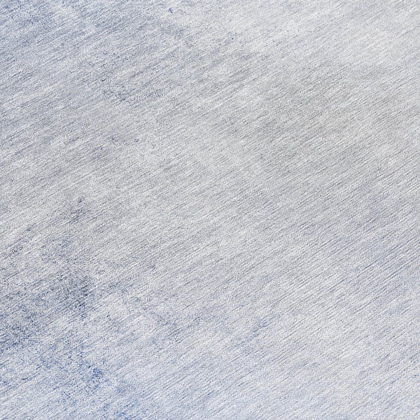 Homeroots 3' Ombre Beige Sky Blue And Teal Indoor Outdoor Area Rug – Durable, Washable, Stain Resistant Design 8' Round Polyester 577910