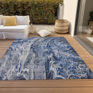Homeroots 3' Denim Blue And Navy Abstract Washable Area Rug - Versatile Indoor Outdoor Décor For Any Space 3' X 5' Polyester 577926