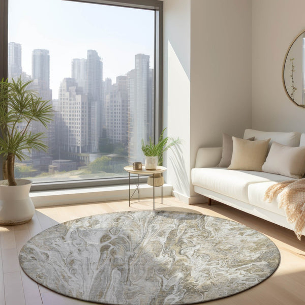 Homeroots 3' Denim Blue And Navy Abstract Washable Area Rug - Versatile Indoor Outdoor Décor For Any Space 8' Round Polyester 577946