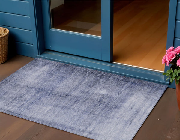 Homeroots 3' Navy Blue And Sky Blue Abstract Washable Area Rug – Perfect For Indoor Or Outdoor Spaces! 3' X 5' Polyester 578118