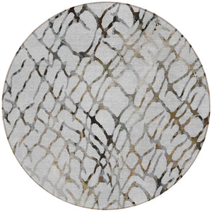 Homeroots 3' Stylish Silver Gray & Charcoal Abstract Washable Area Rug For Indoor & Outdoor Spaces 8' Round Polyester 578132