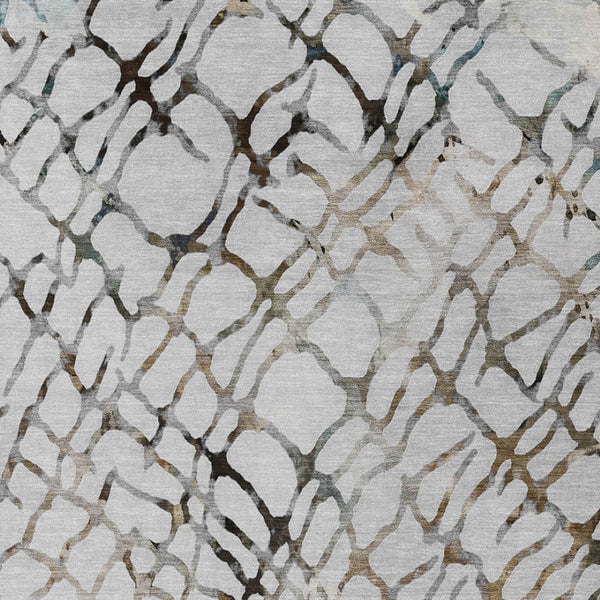 Homeroots 3' Stylish Silver Gray & Charcoal Abstract Washable Area Rug For Indoor & Outdoor Spaces 8' X 10' Polyester 578133