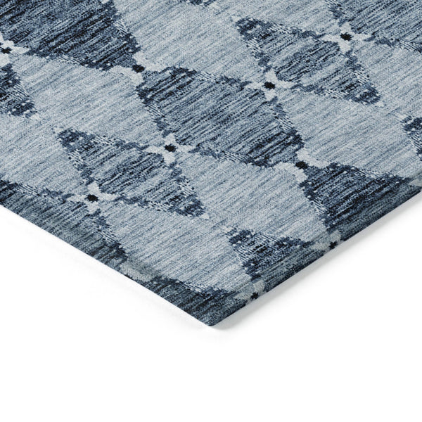 Homeroots 3' Stylish Navy Blue Moroccan Area Rug - Washable Indoor/Outdoor Design For High Traffic Spaces 5' X 8' Polyester 578137