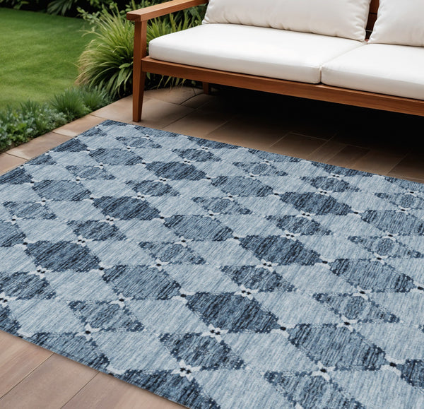 Homeroots 3' Stylish Navy Blue Moroccan Area Rug - Washable Indoor/Outdoor Design For High Traffic Spaces 10' X 14' Polyester 578141