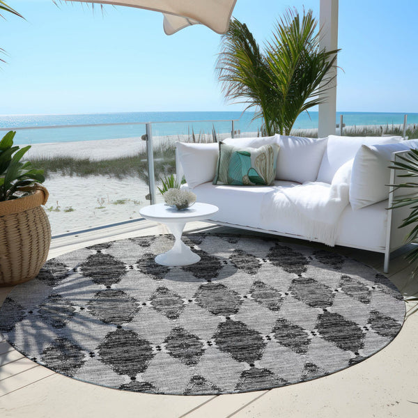 Homeroots 3' Stylish Navy Blue Moroccan Area Rug - Washable Indoor/Outdoor Design For High Traffic Spaces 8' Round Polyester 578150