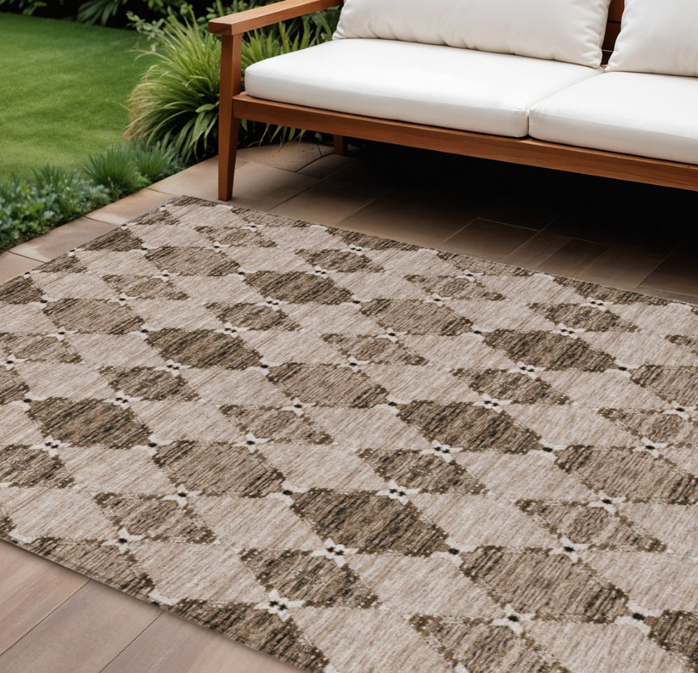 HomeRoots 9' Moroccan-Inspired Brown and Chocolate Area Rug - Washable, Durable, Perfect for Indoors & Outdoors 9' X 12' 578158