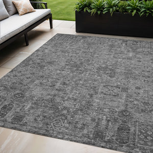 Homeroots 3' Charcoal And Silver Floral Area Rug - Washable, Indoor-outdoor, Stain Resistant, Durable Design 5' X 8' Polyester 578173