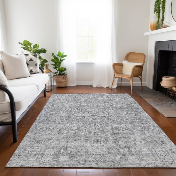 Homeroots 3' Charcoal And Silver Floral Area Rug - Washable, Indoor-outdoor, Stain Resistant, Durable Design 8' X 10' Polyester 578181