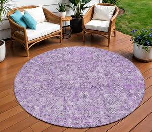 Homeroots 3' Charcoal And Silver Floral Area Rug - Washable, Indoor-outdoor, Stain Resistant, Durable Design 8' Round Polyester 578192