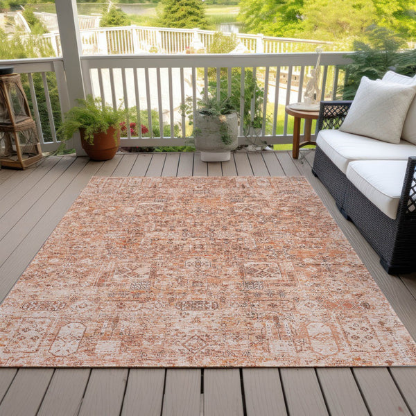 Homeroots 3' Charcoal And Silver Floral Area Rug - Washable, Indoor-outdoor, Stain Resistant, Durable Design 5' X 8' Polyester 578209