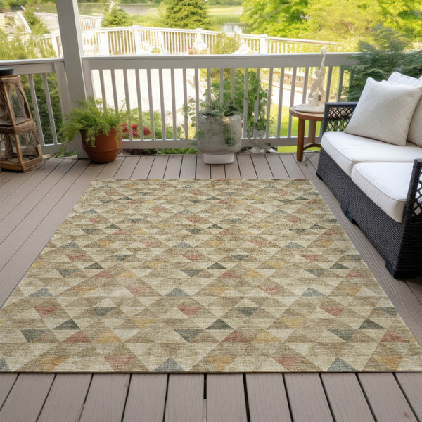 Homeroots 3' Beige Tan And Taupe Geometric Washable Area Rug For Indoor And Outdoor Spaces - Durable Design 8' X 10' Polyester 578241