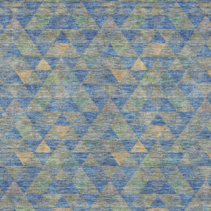 Homeroots 3' Beige Tan And Taupe Geometric Washable Area Rug For Indoor And Outdoor Spaces - Durable Design 8' X 10' Polyester 578247