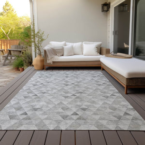 Homeroots 3' Beige Tan And Taupe Geometric Washable Area Rug For Indoor And Outdoor Spaces - Durable Design 3' X 5' Polyester 578250