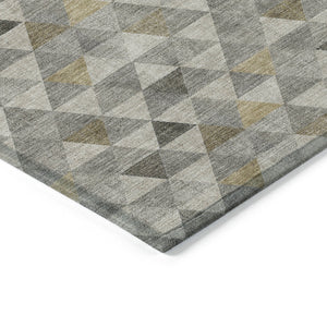 Homeroots 3' Beige Tan And Taupe Geometric Washable Area Rug For Indoor And Outdoor Spaces - Durable Design 3' X 5' Polyester 578256